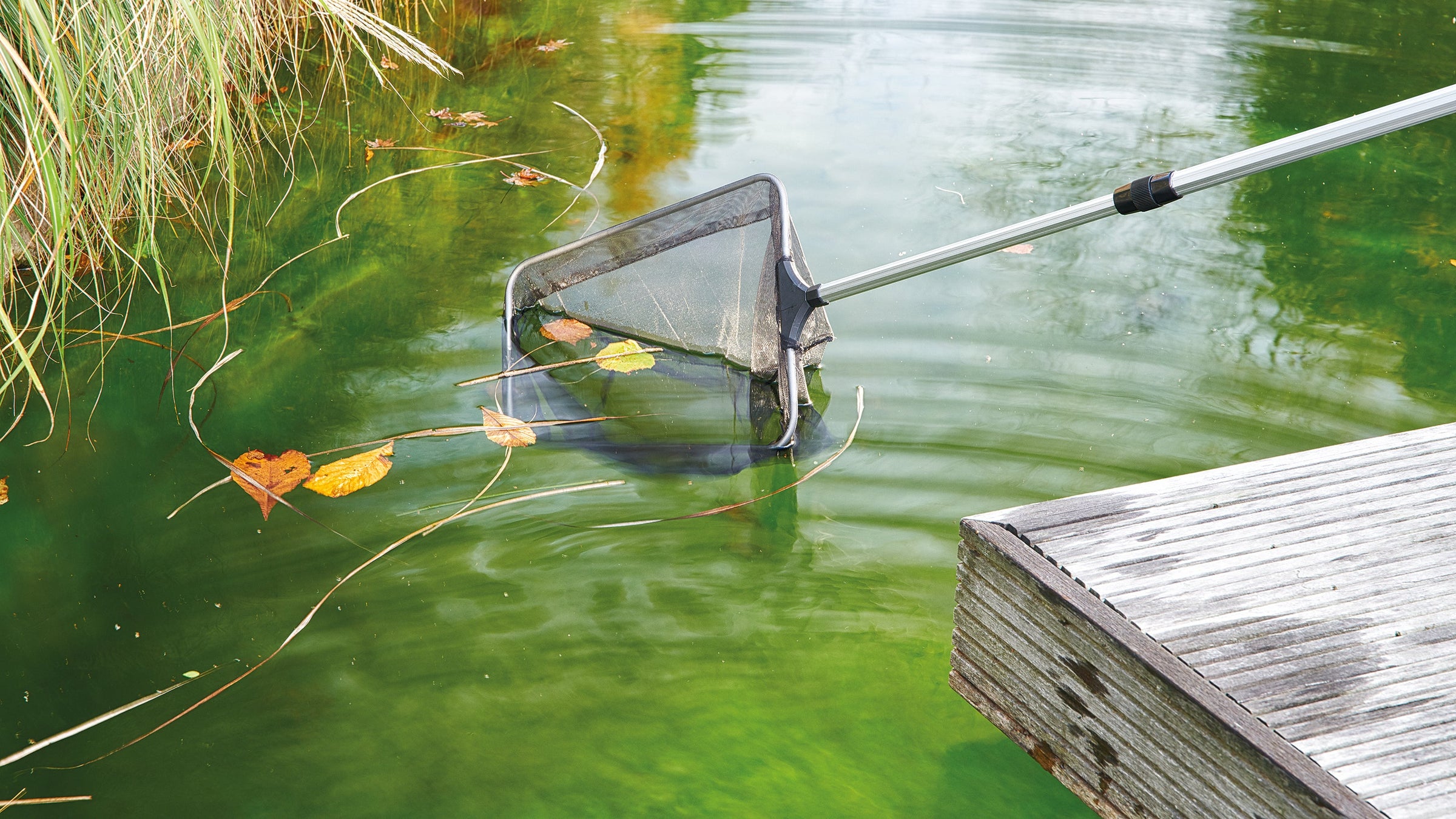 Pond care, maintenance and cleaning accessories and equipments